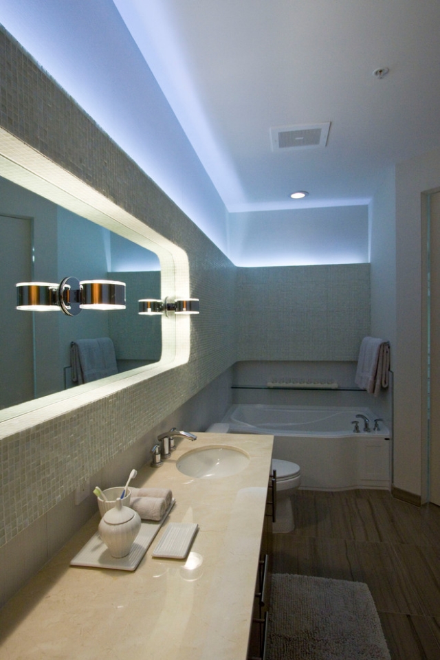 Comment réussir l’éclairage LED indirect dans la salle de bains