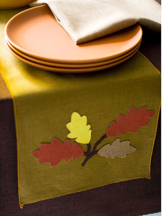 DIY-décoration-automnale-nature-éléments-chemin-table-feuilles DIY décoration automnale