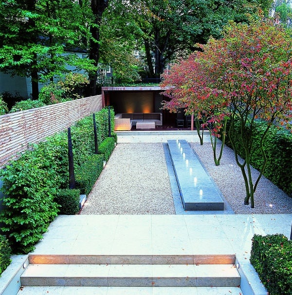 aménagement-jardin-moderne-salon-extérieur-pièce-d'eau