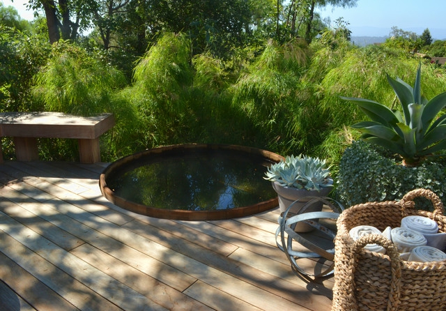 bain scandinave encastré terrasse-bois-plantes