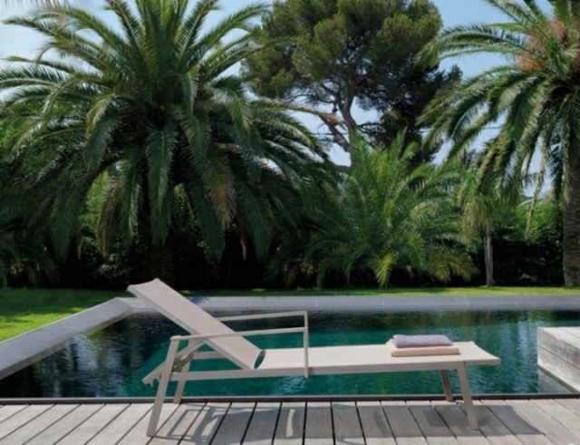 bain de soleil design-moderne-mobilier-extérieur-piscine