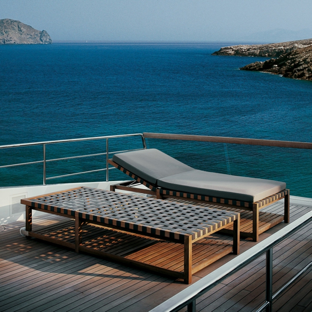 bain-soleil-terrasse-bois-réglable-mobilier-design-Roda