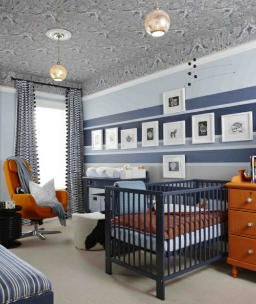 chambre de bébé moderne-rayures-murales-bleu