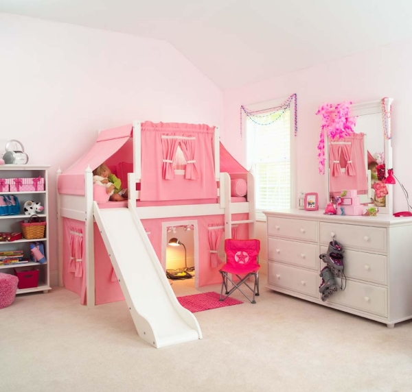 chambre-pour-enfant-lit-mezzanine-toboggan-rose-blanc-commode