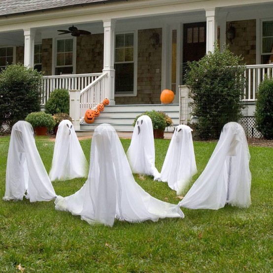 déco-Halloween-jardin-idées-fantômes-citrouilles Déco Halloween pour le jardin