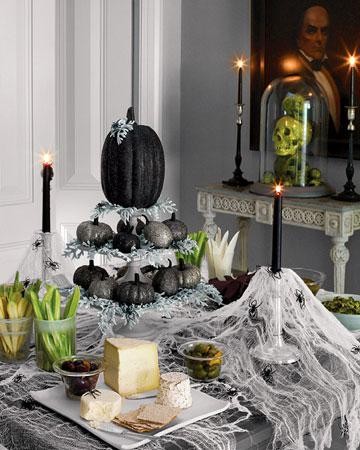 décoration Halloween effrayante table-couverte-toile-araignée