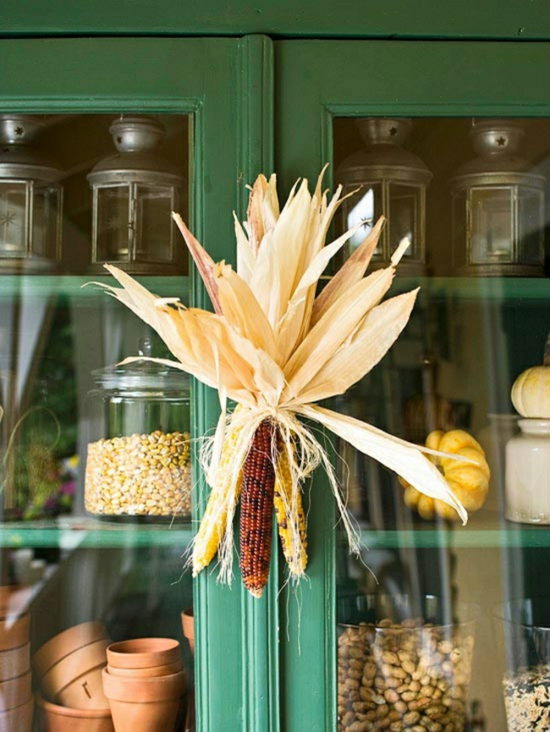 décoration-automnale-cuisine-matériaux-naturels-maïs-indien