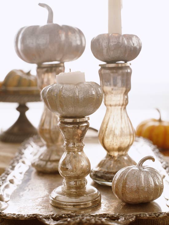 décoration-automne-Halloween-citrouilles-chandeliers-argentés