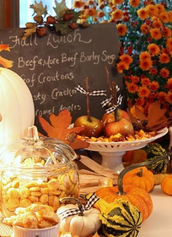 décoration-automne-fruits-éléments-typiques-saison