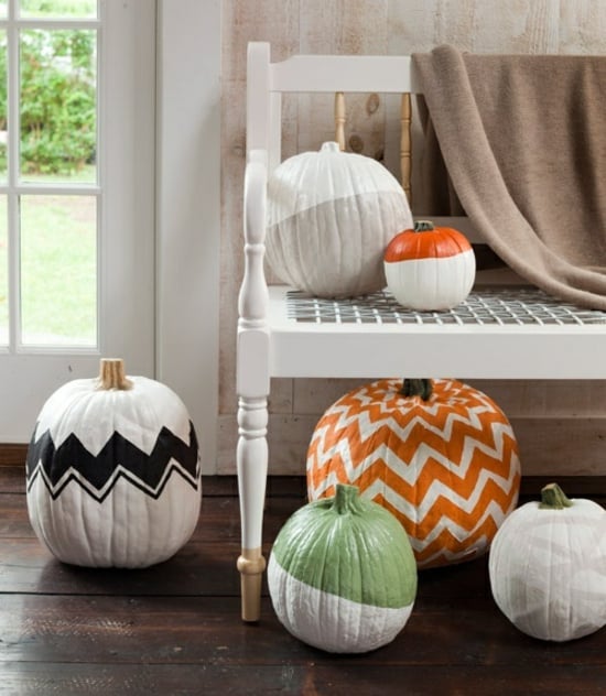 décoration-citrouille-automne-idées-magnifiques-peinture-blanche-orange-noire