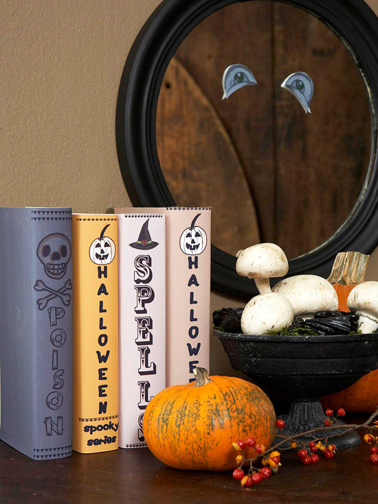 décoration-halloween-miroir-yeux-livres-sorts-potions