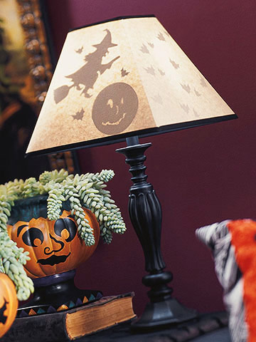 décoration originale Halloween abat-jour silhouette sorcière