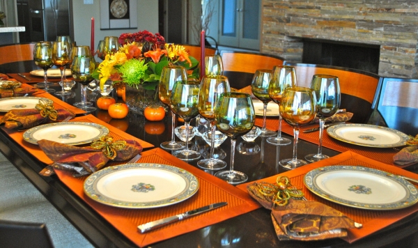 dessous-d'assiettes-oranges-décoration-table-automne