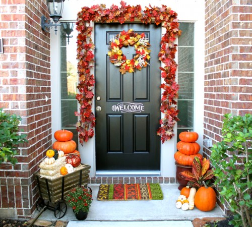 décoration Halloween facile effrayante porte-d'entrée