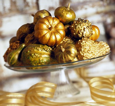 décoration-Halloween-idées-citrouilles-dorées