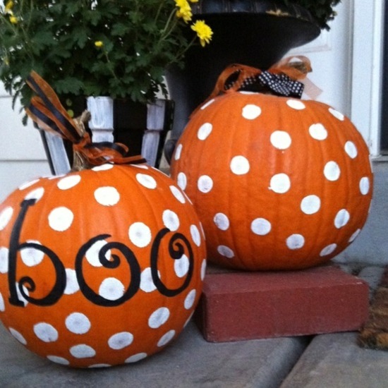 décoration-citrouille-automne-idées-magnifiques-orange-pois