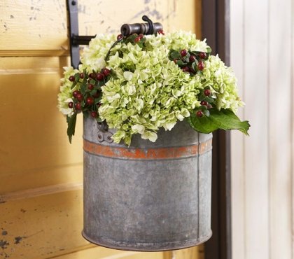 décoration-de-porte-d'entrée-bouquet-fleurs