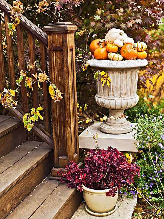 décoration-de-porte-d'entrée-citrouilles