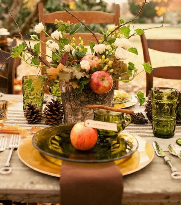 décoration-florale-belles-idées-fleurs-automne-tronc-cache-vase