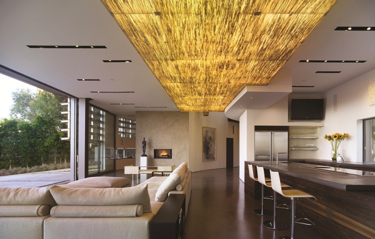 faux-plafond-moderne-original-or-blanc-parquet-massif