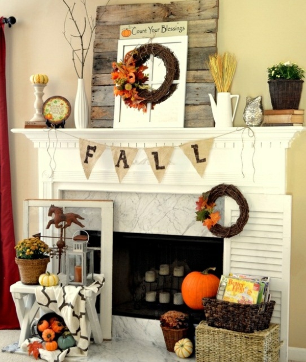 idée-décoration-cheminée-plusieurs-éléments-automne