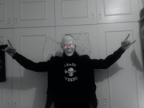 idée-masque-Halloween-symbole-avenged-sevenfold