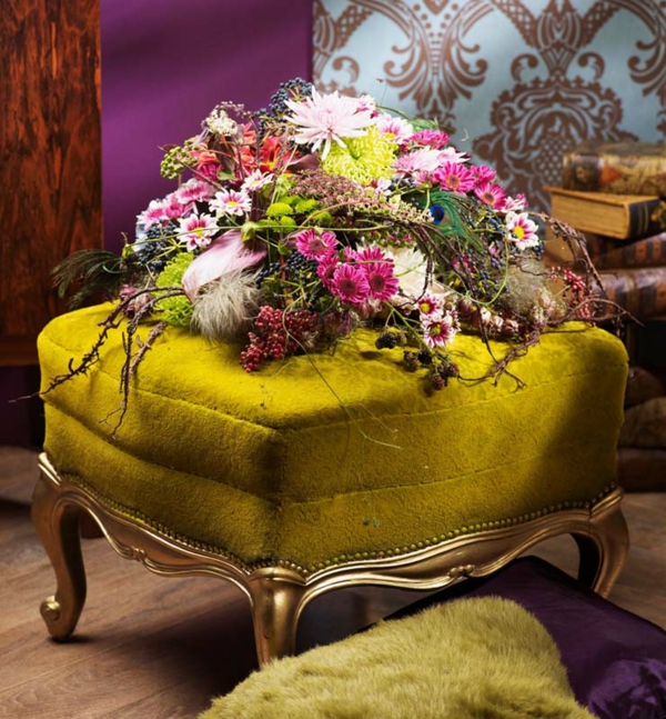 idée-originale-décoration-de-table-d'automne-fleurs