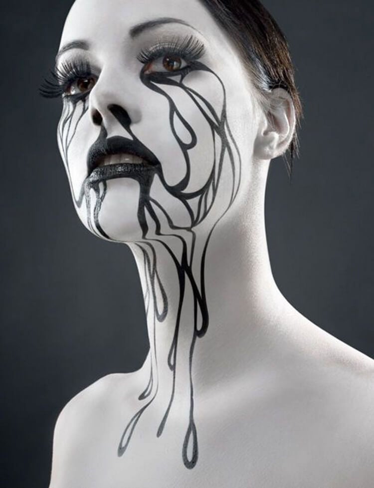 idée maquillage terrifiant abstrait halloween femme noir blanc