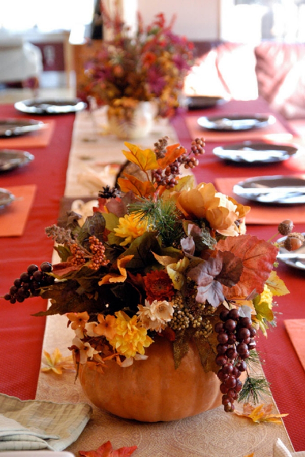 idées-de-déco-originales-automne-feuilles-citrouille-table