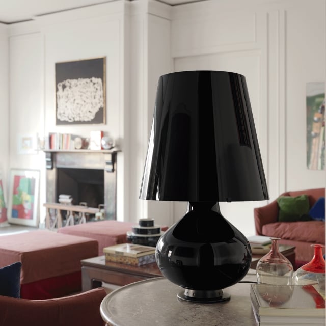 luminaires-design-spectaculaires-idées-lampe-table-noire-polie