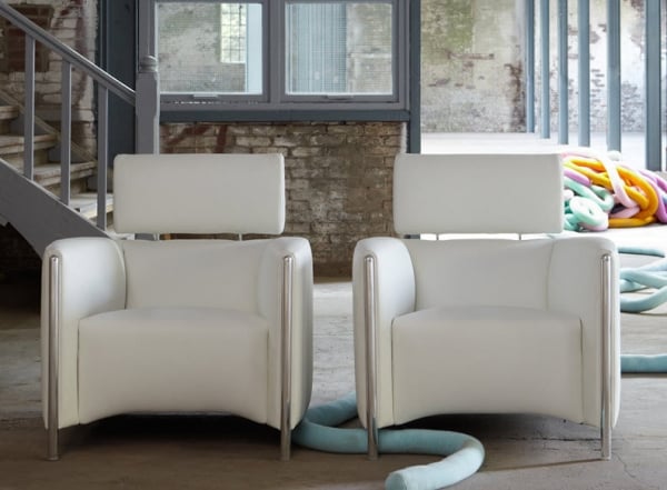 meubles design pour le salon fauteuils-cuir-blanc-goncharov