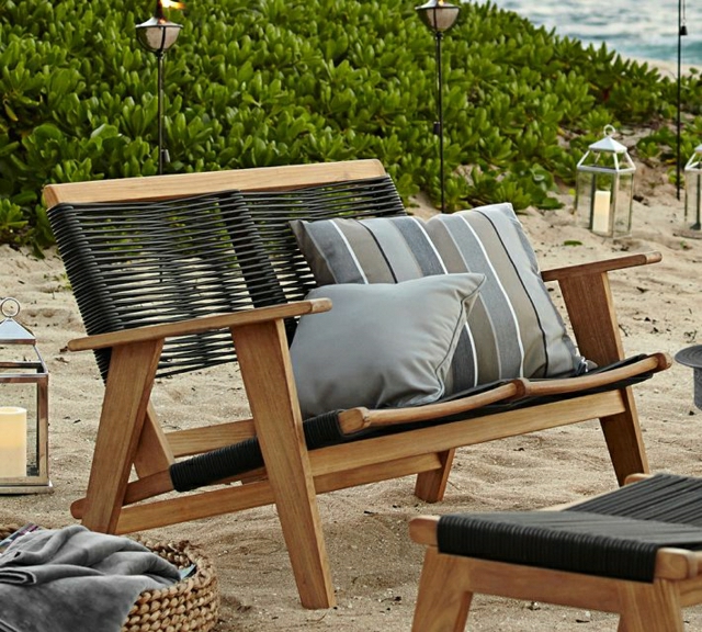 mobilier-extérieur-bois-plage-ensemble-design-moderne