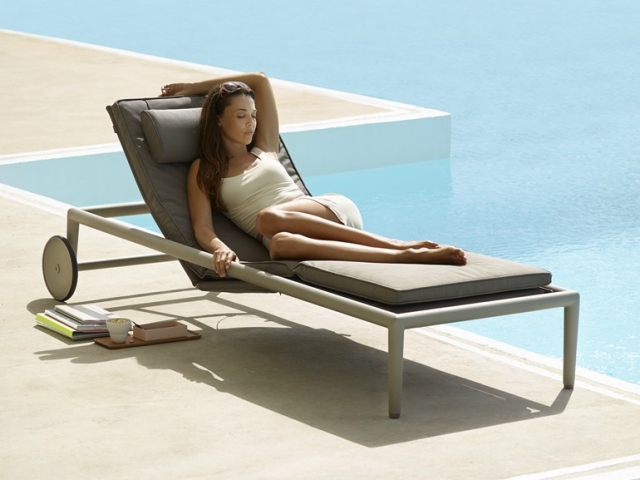 mobilier extérieur design chaise-longue CONIC-Cane-line