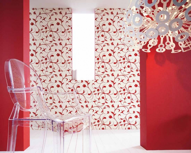 papiers-peints-salon-motifs-floraux-rouges-blanc