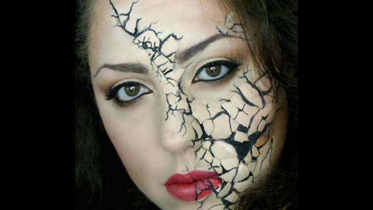 visage fissuré femme idée maquillage effrayant pour halloween