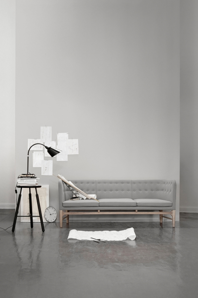 100-photos-meubles-scandinaves-design-unique-canapé-épuré-gris-clair-table-noire
