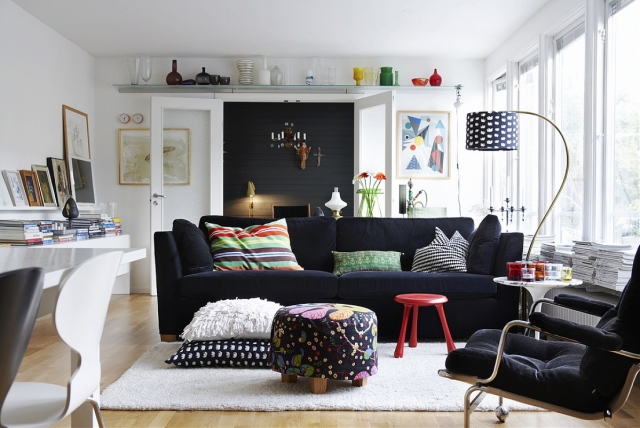 100-photos-meubles-scandinaves-design-unique-moderne-lampe-hauteur-réglabe-tabourets-chaises-plastique