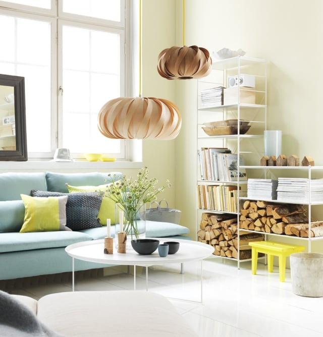 100-photos-meubles-scandinaves-design-unique-table-basse-blanche-canapé-bleu-clair