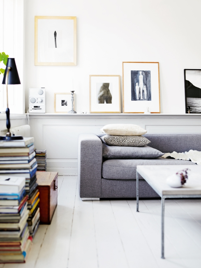 100-photos-meubles-scandinaves-design-unique-table-blanche-plastique-métal-canapé-gris