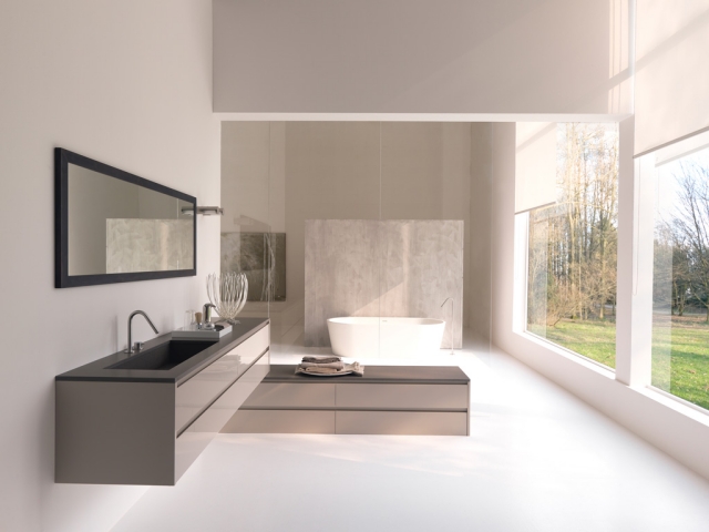 modèle de salle de bain 25-designs-luxueux-élégants-modèle-salle-bain-meuble-vasque-noir