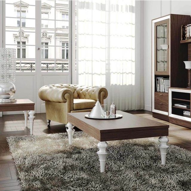 25-idées-mobilier-style-vintage-table-bois-basse-pieds-blancs mobilier style vintage