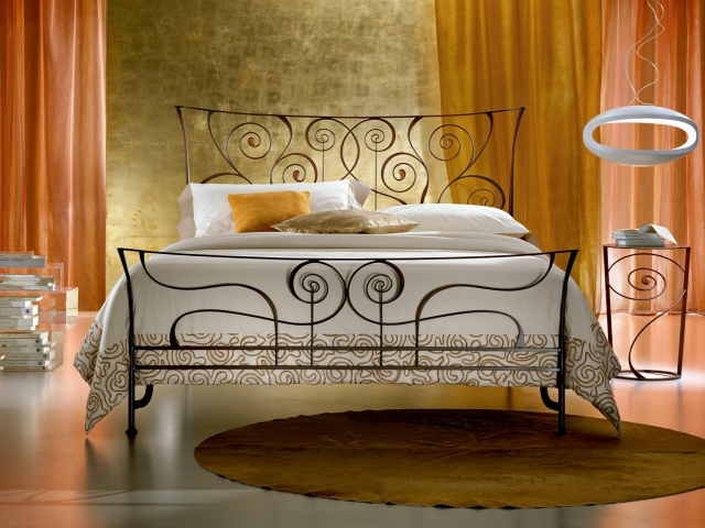 25-idées-tête-lit-originale-fer-forgé-noire-élégante tête de lit originale