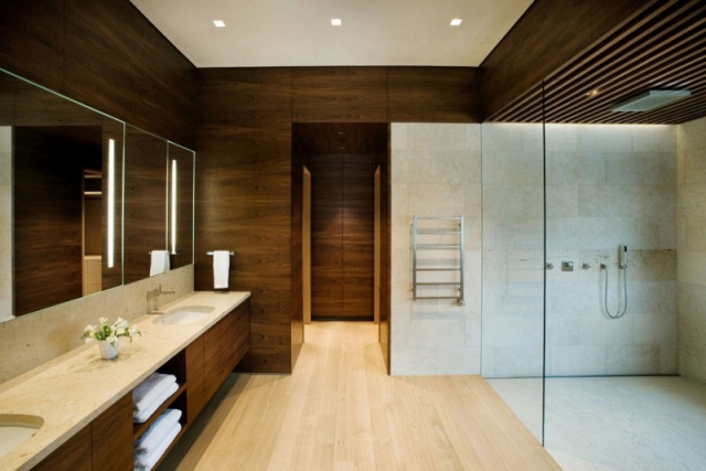 améublement-exclusif-salle-bain-douche-italienne-plancher-bois-comptoir-marbre