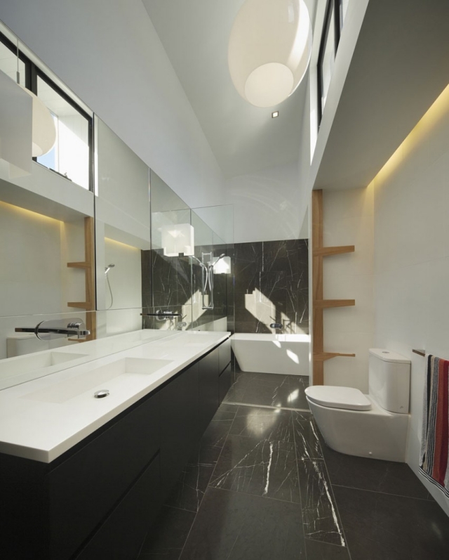 ameublement-exclusif-salle-bain-lavabo-rectangulaire-blanc-céramique-carrelage-noir-douche-italienne
