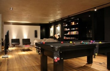 aménagement-de-salon-célibataire-idée-originale-billard