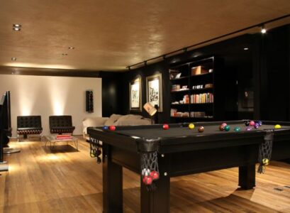 aménagement-de-salon-célibataire-idée-originale-billard