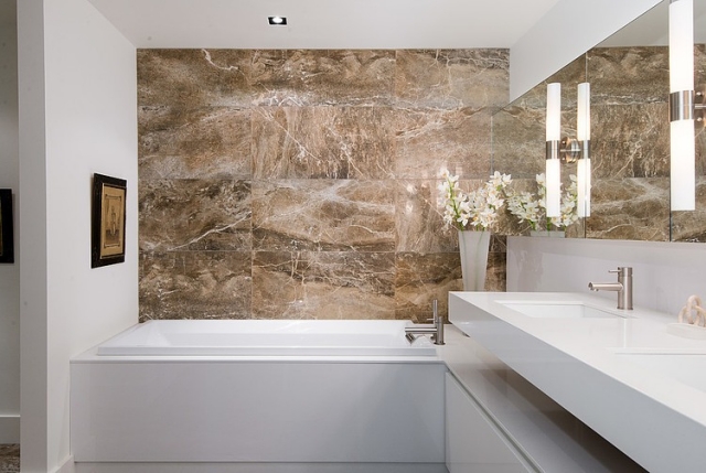 carrelage-mural-salle-bains-aspect-pierre-naturelle