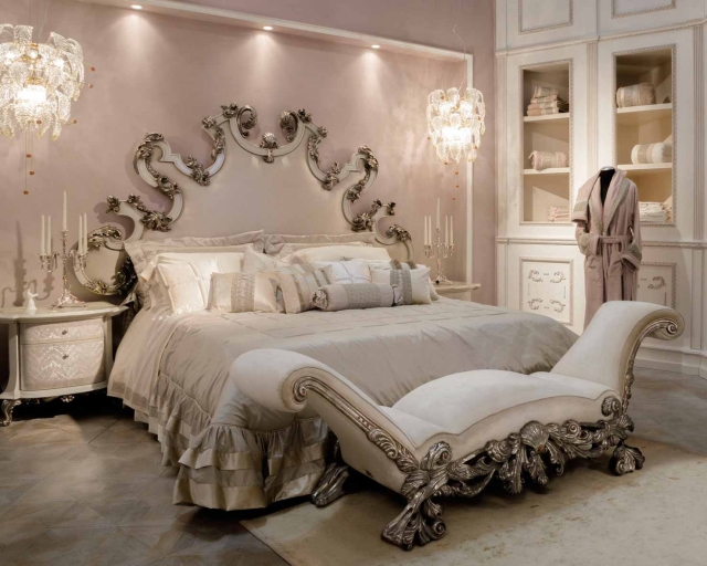 chambre-baroque-déco-baroque-chambre-coucher-tête-lit-ornée-argent
