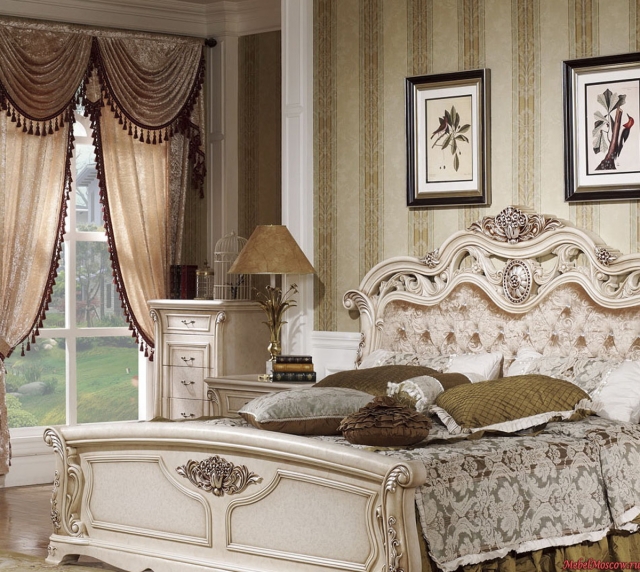 chambre-baroque-déco-baroque-chambre-coucher-tête-lit-richement-ornée-blanche