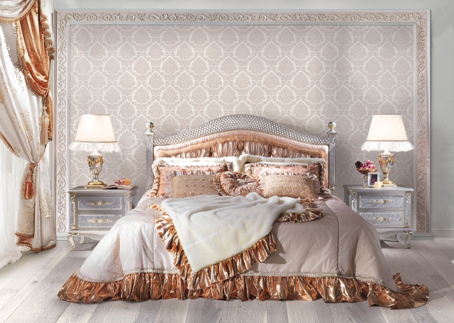 chambre-baroque-déco-baroque-chambre-coucher-linge-lit-élégant-tables-chevet-baroques